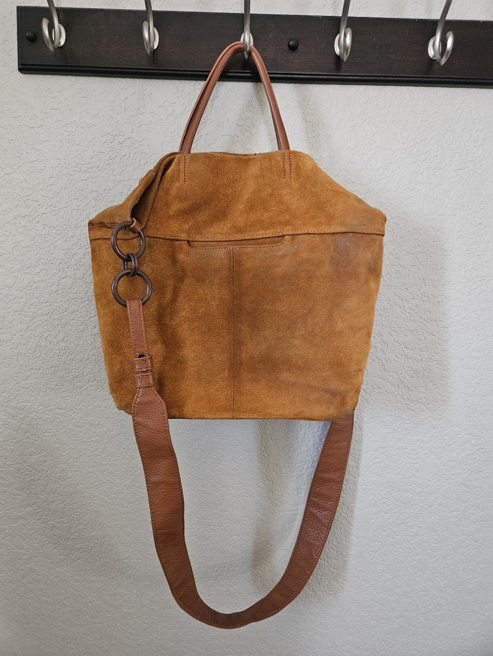 Hobo Suede Bag - Picture 2 of 9